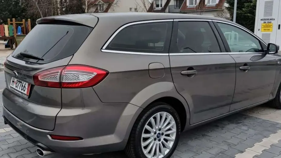 FORD Mondeo -