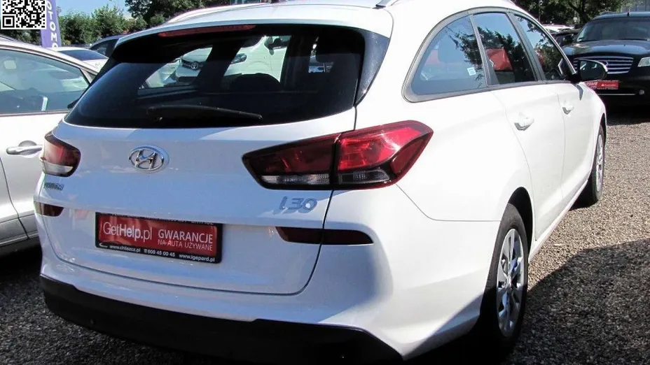 HYUNDAI i30 -