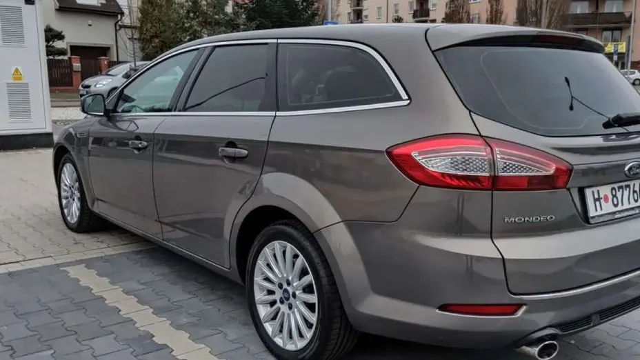 FORD Mondeo -