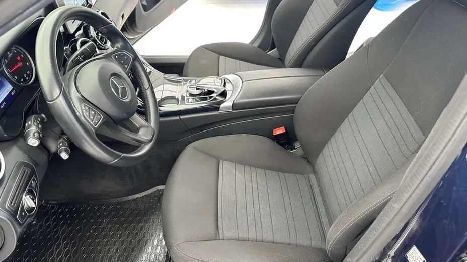 MERCEDES-BENZ C Klasa -