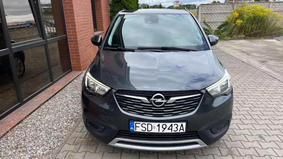 OPEL Crossland X -