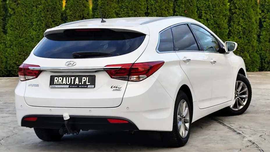 HYUNDAI i40 -
