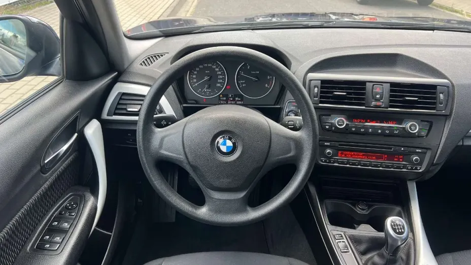 BMW Seria 1 -