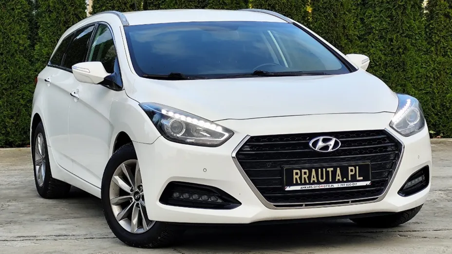 HYUNDAI i40 -