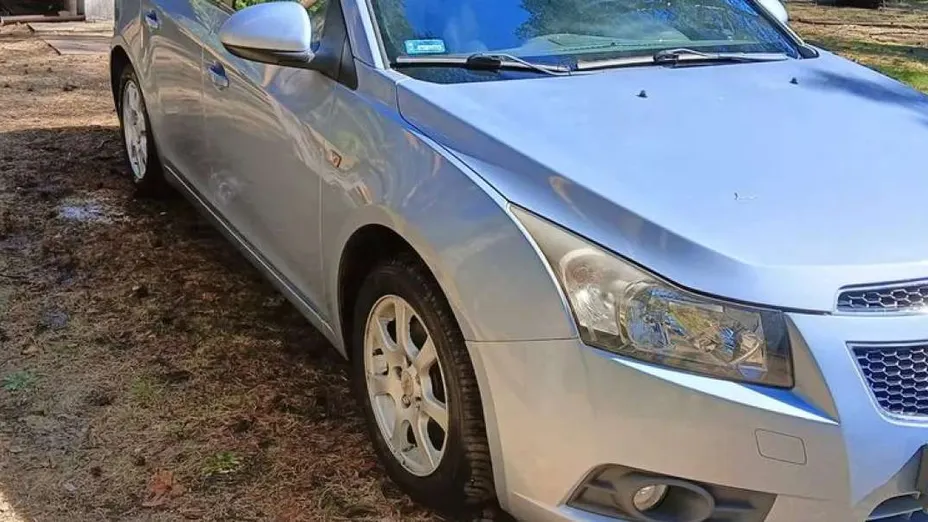 CHEVROLET Cruze -