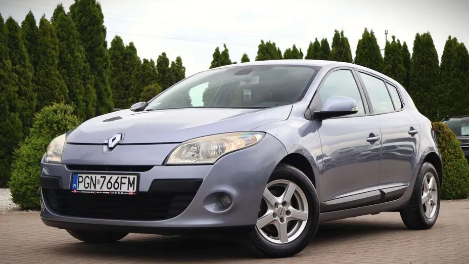 RENAULT Megane -