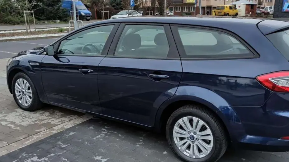 FORD Mondeo -