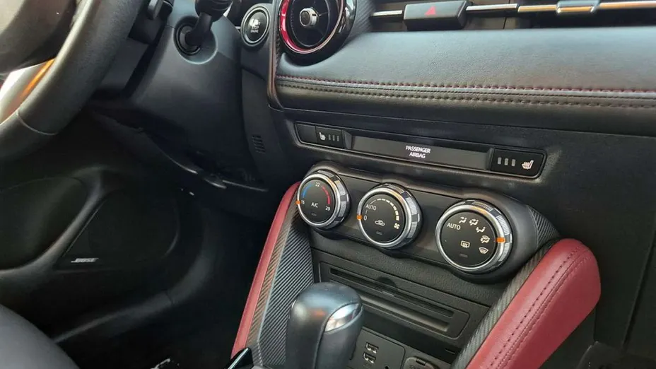 MAZDA CX-3 -