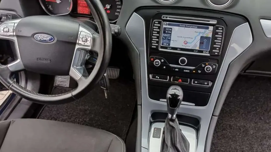 FORD Mondeo -
