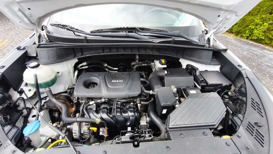HYUNDAI Tucson -