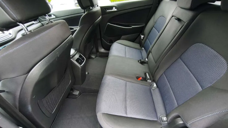 HYUNDAI Tucson -