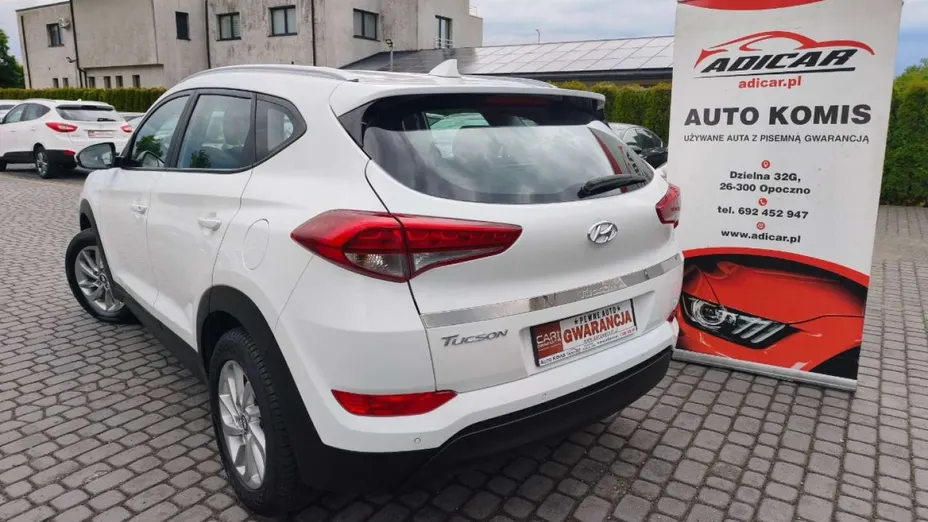 HYUNDAI Tucson -