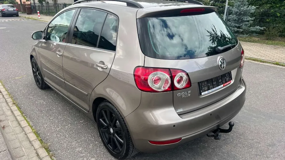 VOLKSWAGEN Golf Plus -