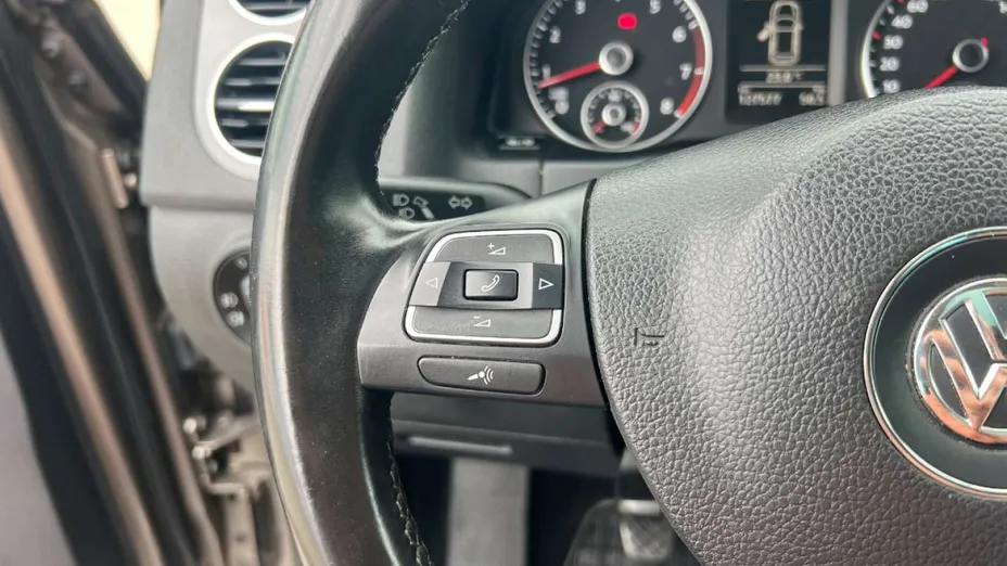 VOLKSWAGEN Golf Plus -