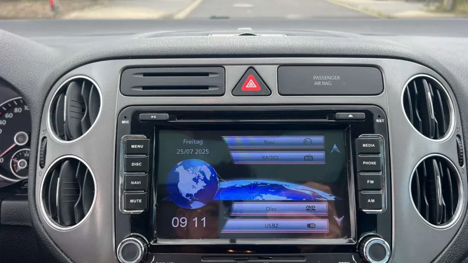 VOLKSWAGEN Golf Plus -