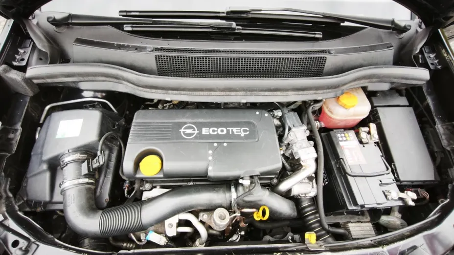 OPEL Zafira -