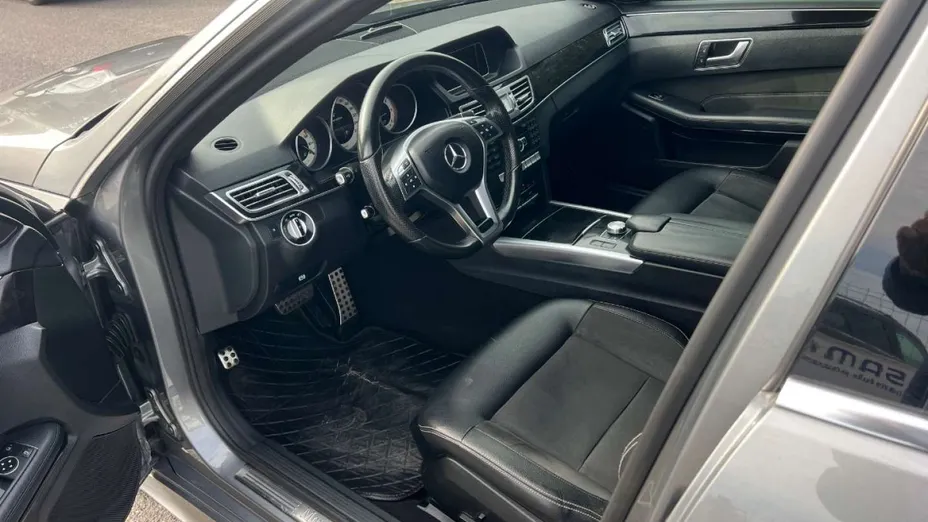 MERCEDES-BENZ E Klasa -
