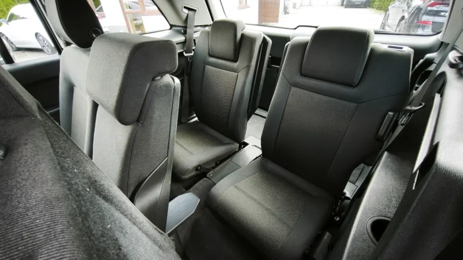 OPEL Zafira -