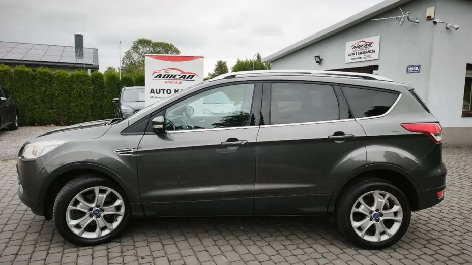 FORD Kuga -