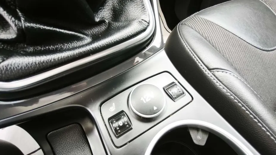 FORD Kuga -