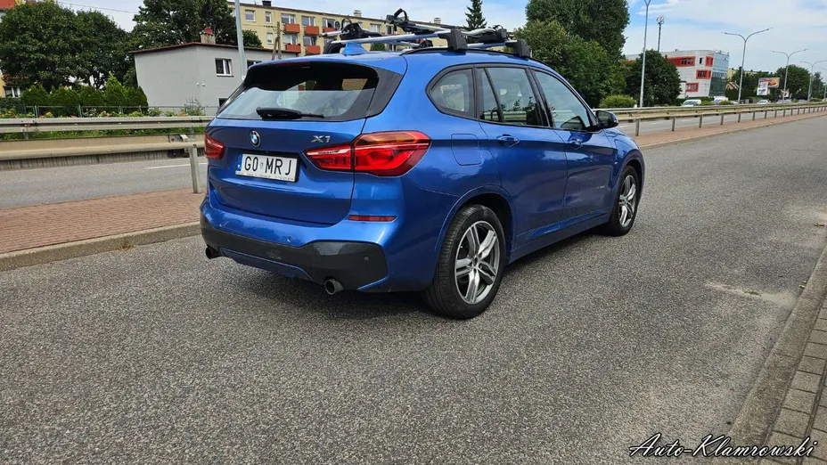 BMW X1 -