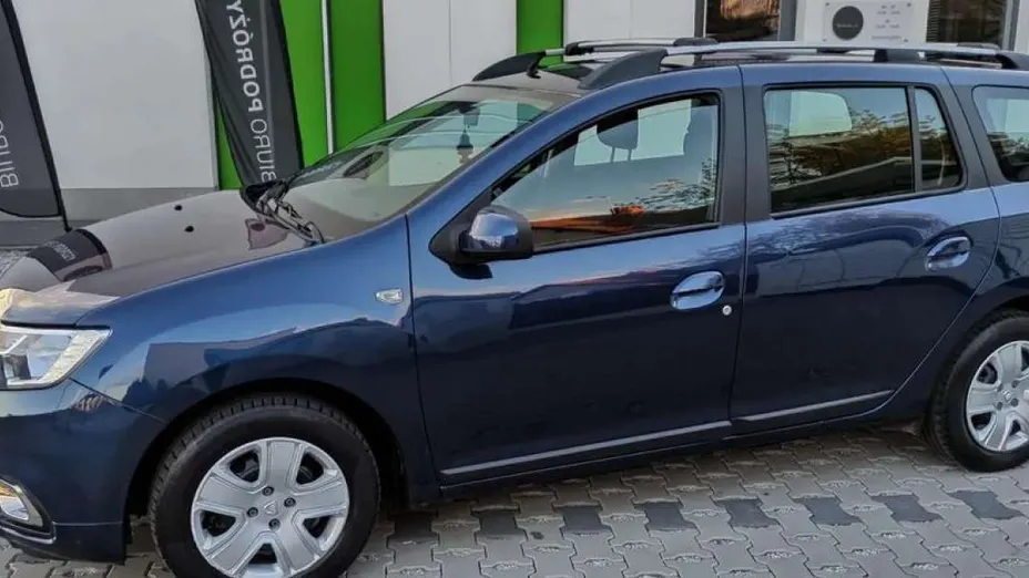 DACIA Logan -