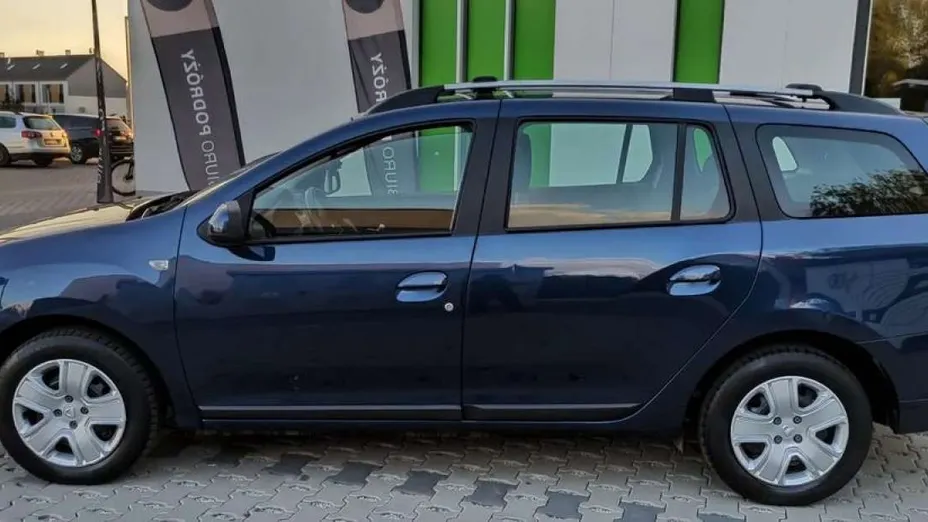 DACIA Logan -