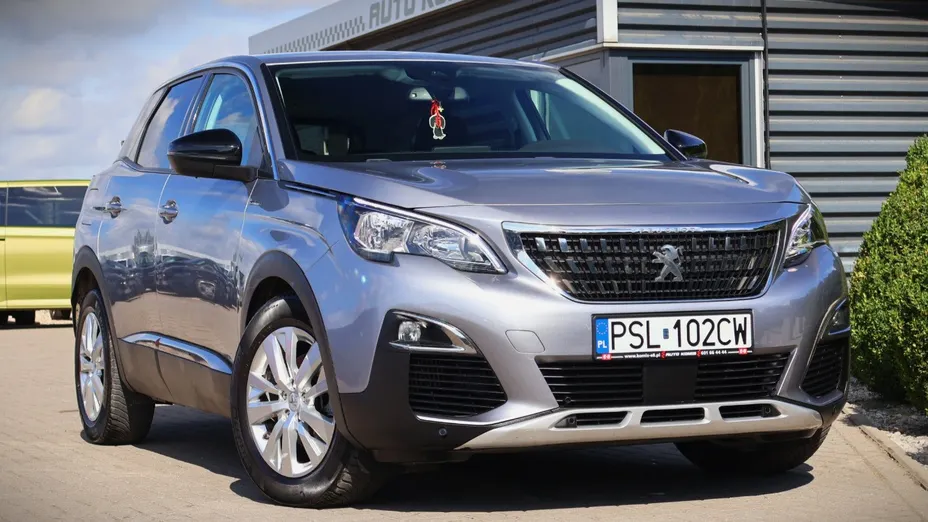 PEUGEOT 3008 -