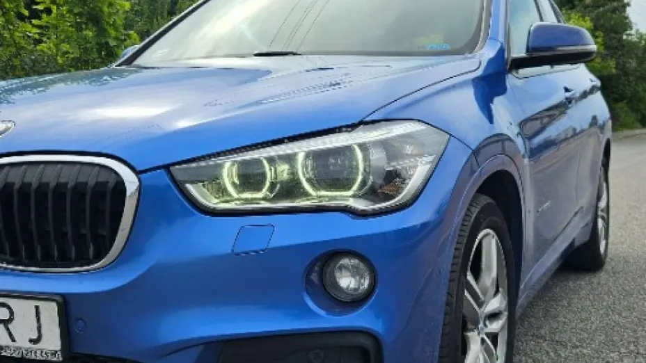 BMW X1 -
