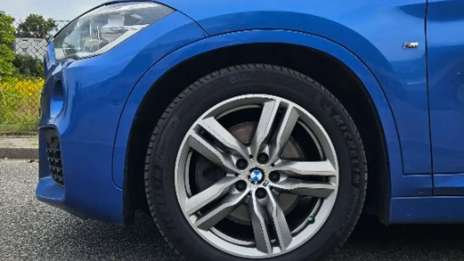 BMW X1 -
