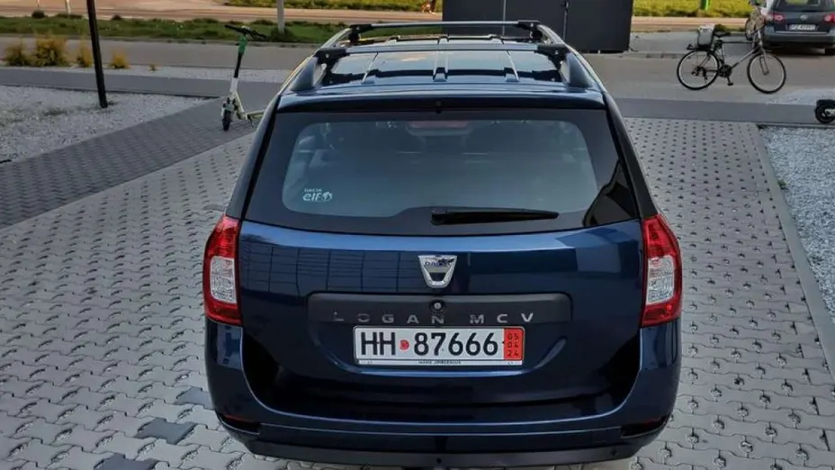 DACIA Logan -