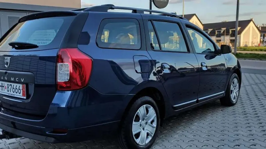 DACIA Logan -
