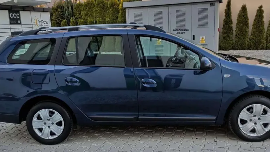 DACIA Logan -