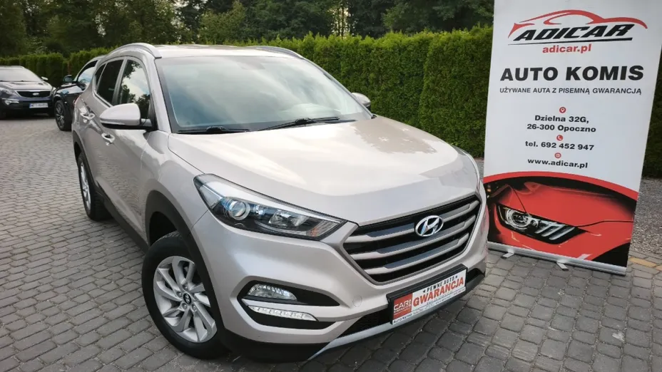 HYUNDAI Tucson -