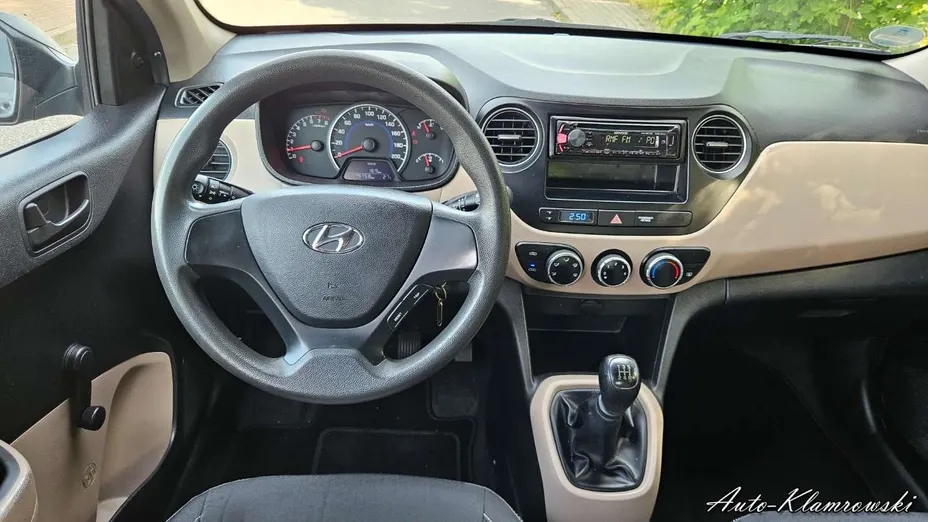 HYUNDAI i10 -