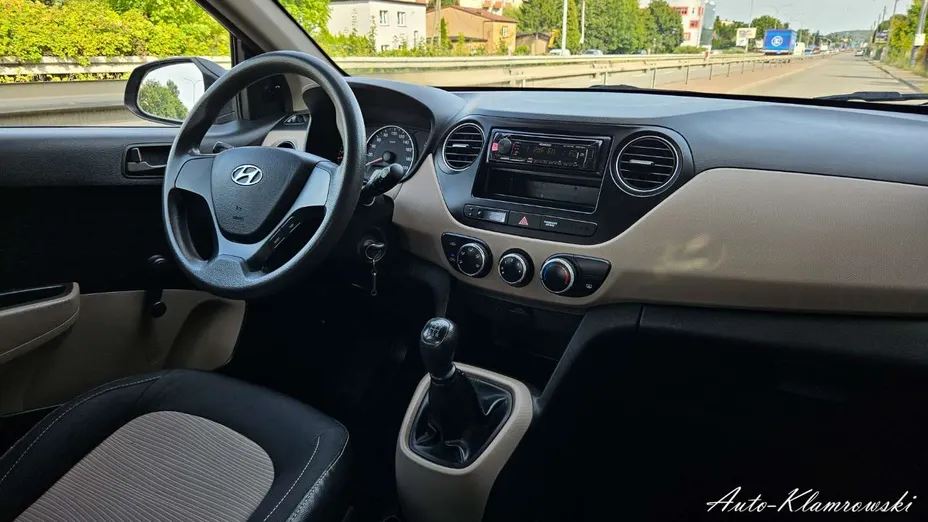 HYUNDAI i10 -