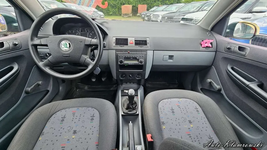 SKODA Fabia -