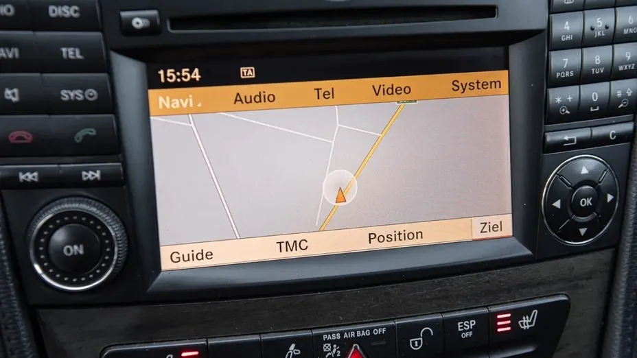 MERCEDES-BENZ CLS -