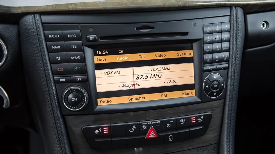 MERCEDES-BENZ CLS -