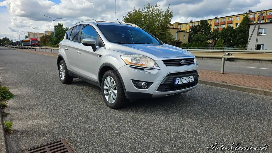 FORD Kuga -