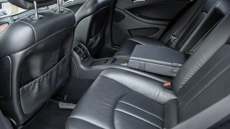 MERCEDES-BENZ CLS -