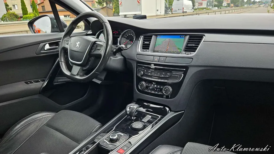 PEUGEOT 508 -