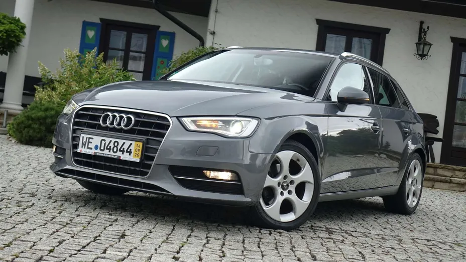 AUDI A3 Sportback -