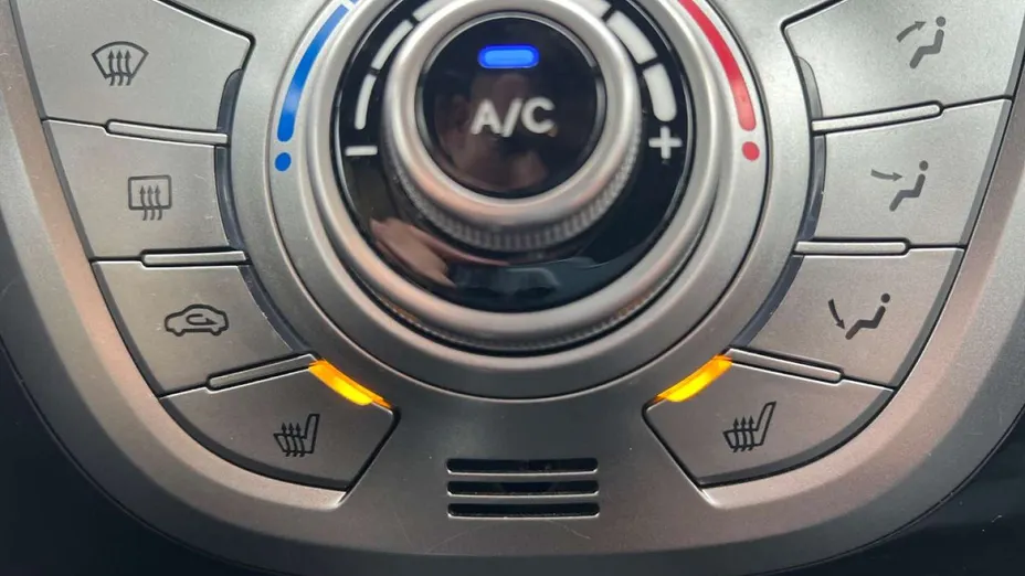 HYUNDAI ix20 -