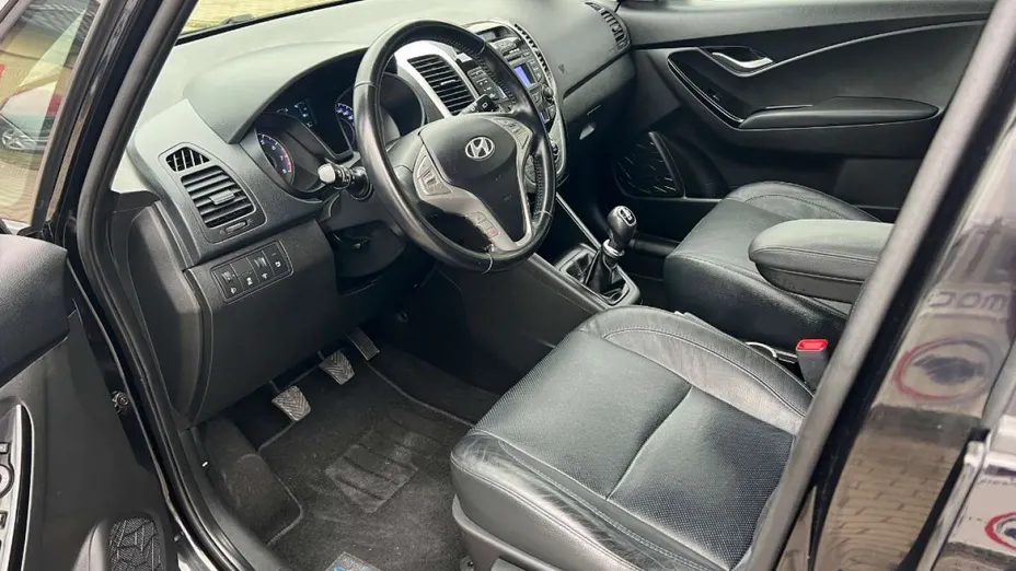 HYUNDAI ix20 -