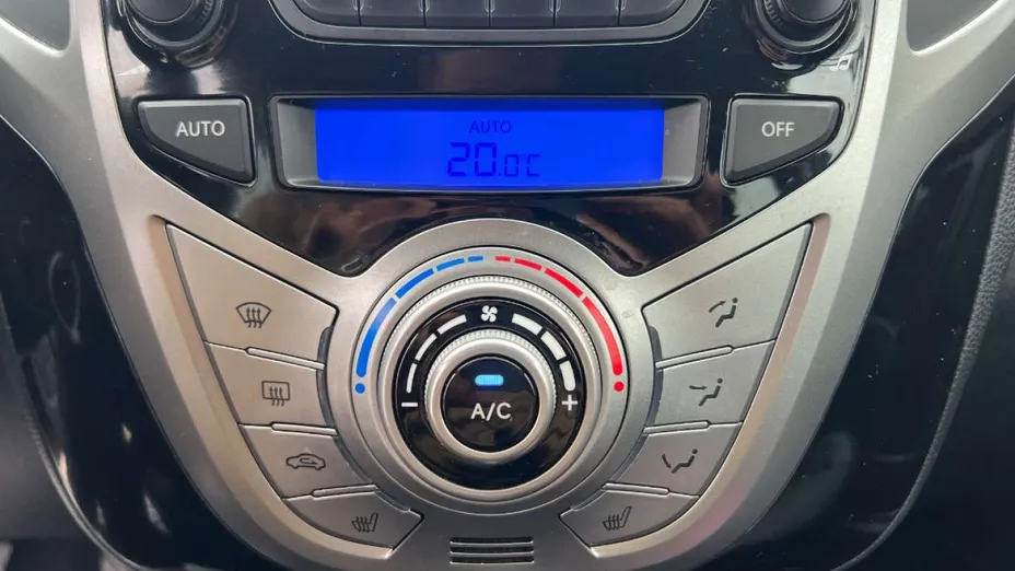HYUNDAI ix20 -