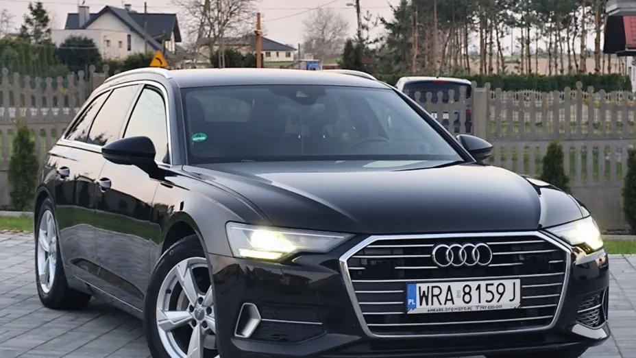 AUDI A6 -