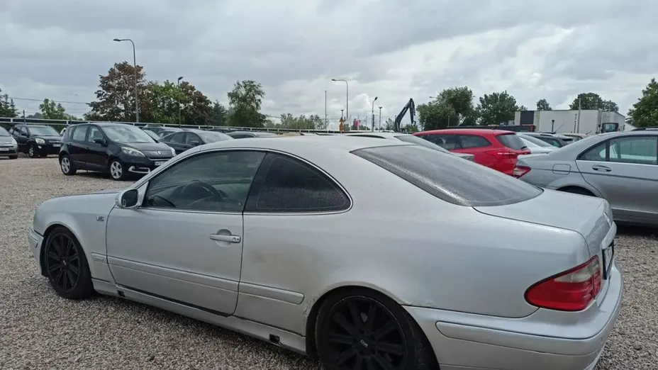 MERCEDES-BENZ CLK -