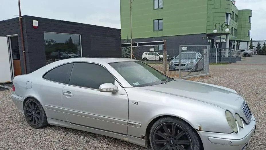 MERCEDES-BENZ CLK -