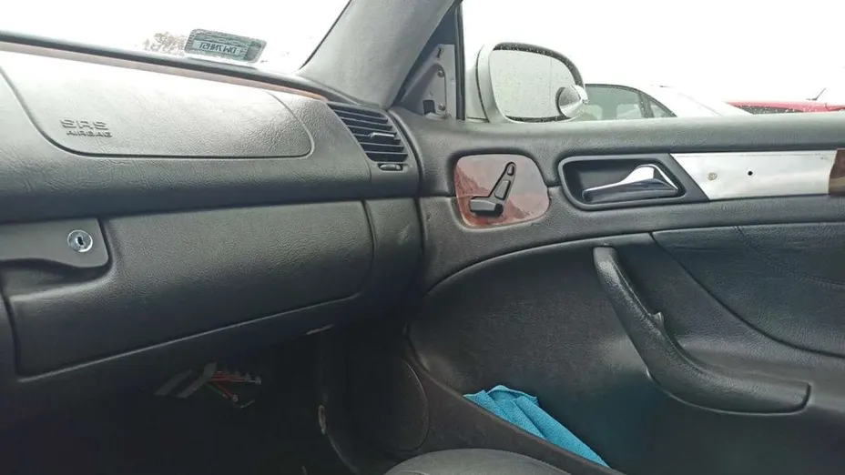 MERCEDES-BENZ CLK -
